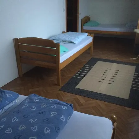 Vendela Hostel